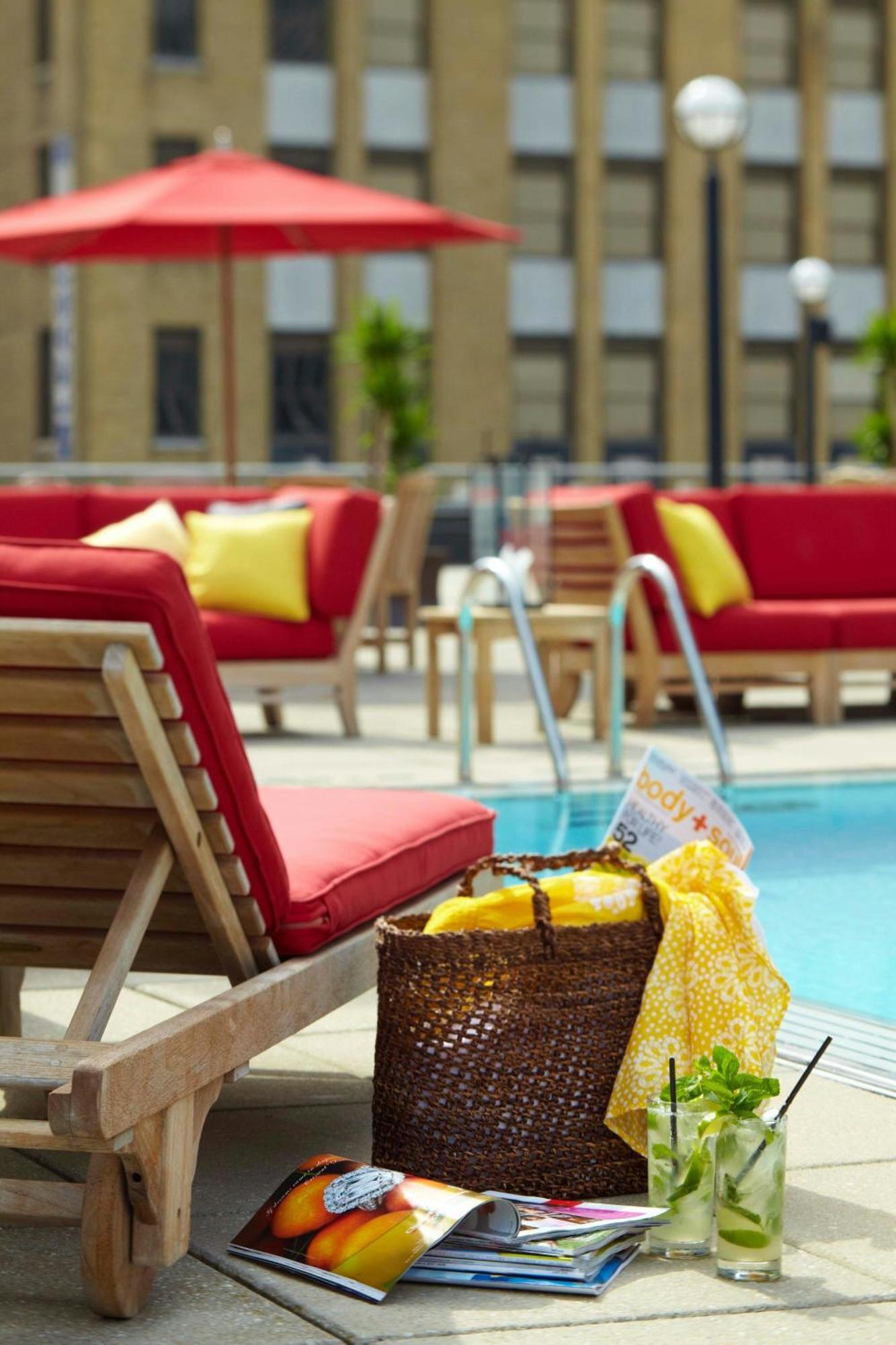 Renaissance Columbus Downtown Hotel Exterior foto